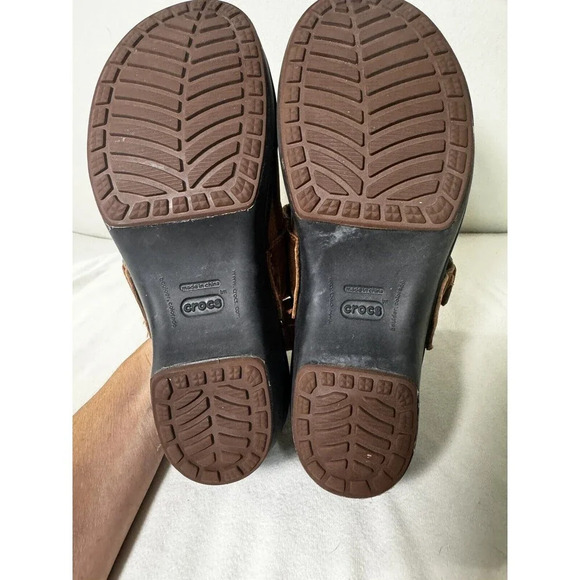 Crocs Leather Clogs Slip On Buckle Brown 15513 Women's Size 9 - Picture 6 of 6